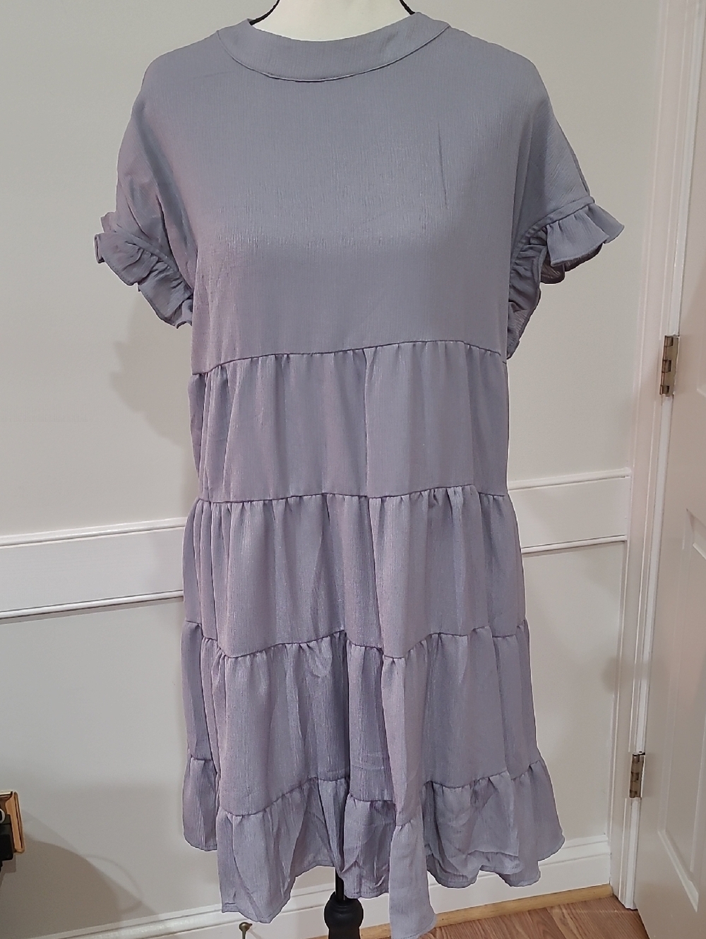 Foteisy Babydoll Gray Tiered Ruffle Sleeve Dress - Size XL